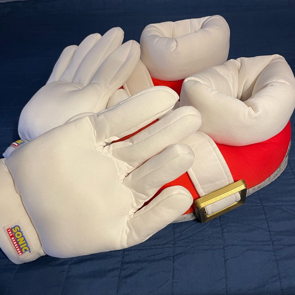 Sonic the Hedgehog Red and White Plush Costume Set